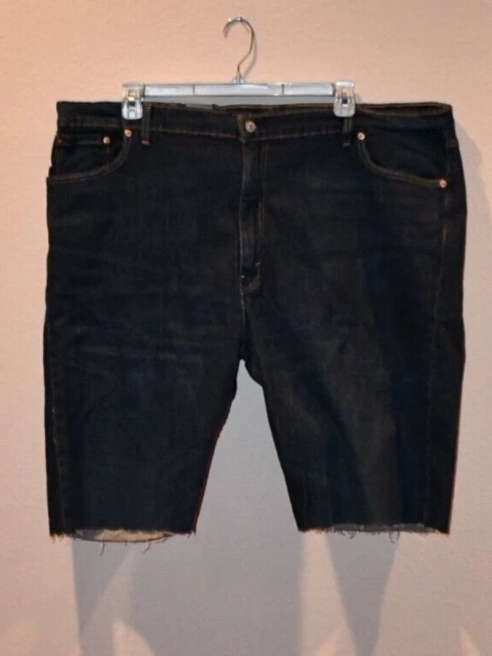 Levi's Men's 511 Stretch Falls at Knee Frayed Hem Shorts Size 50 NWT